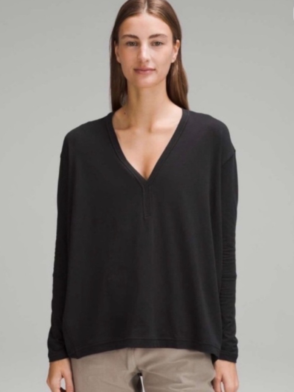 Lululemon Back In Action V-Neck